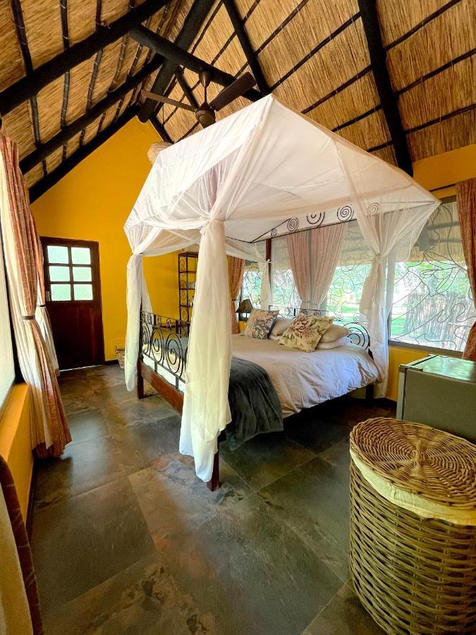 Maramba River Lodge Livingstone Extérieur photo